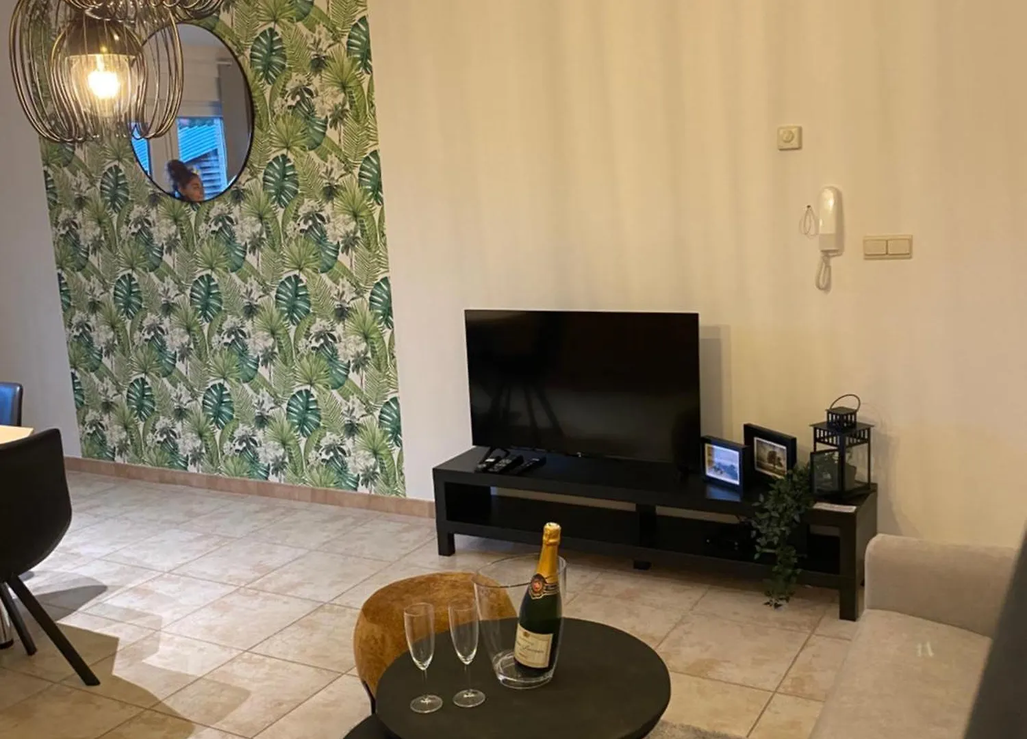 Appartement De Charme Fleurus 0*,  Bélgica